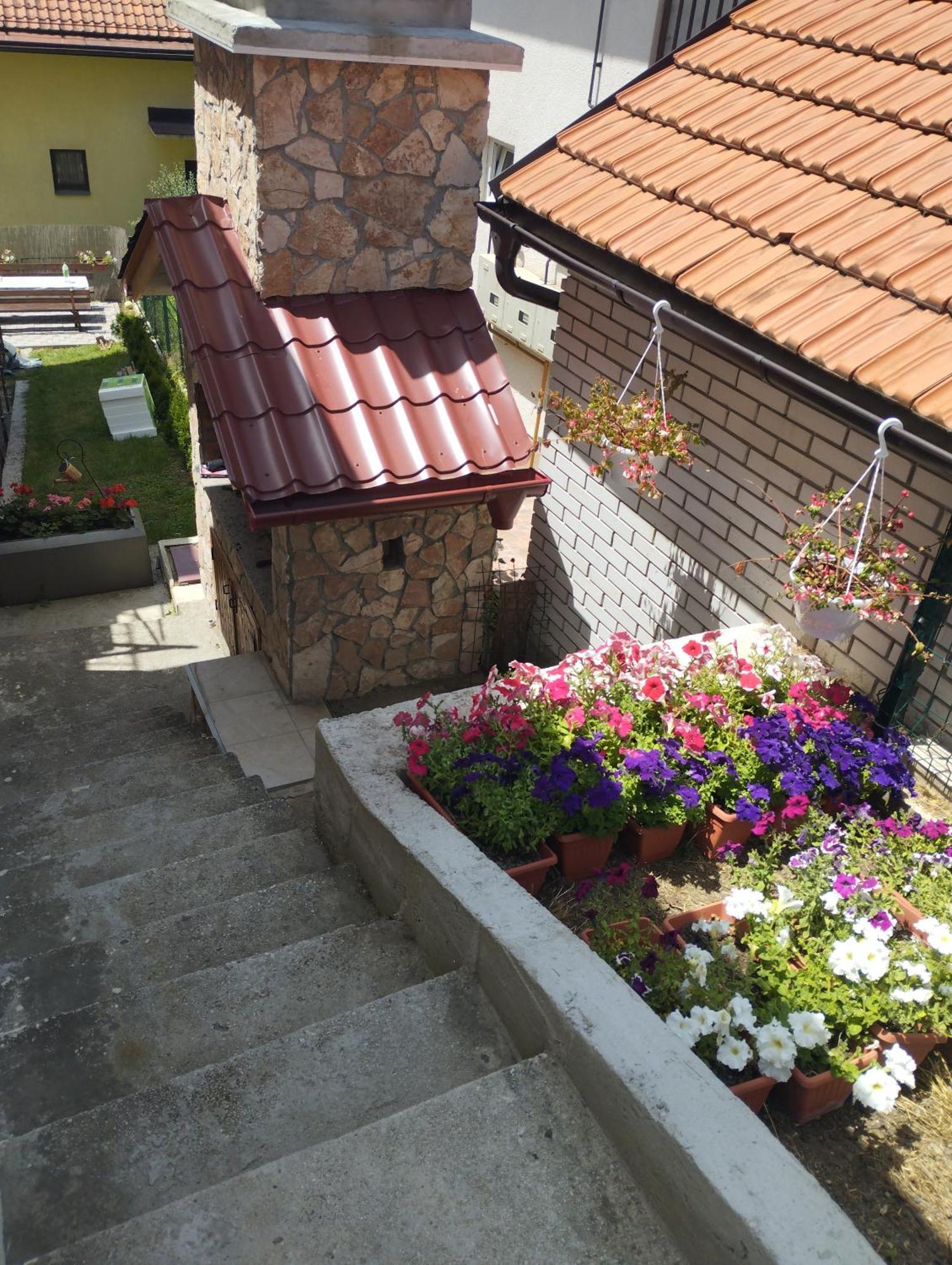 Apartment Sanja Sarajevo Exterior photo